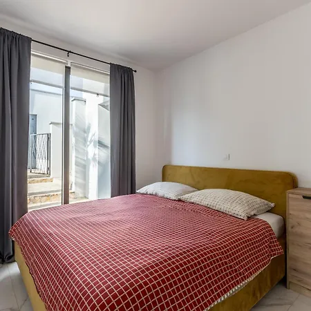 Sea La Vie Apartment Sutivan